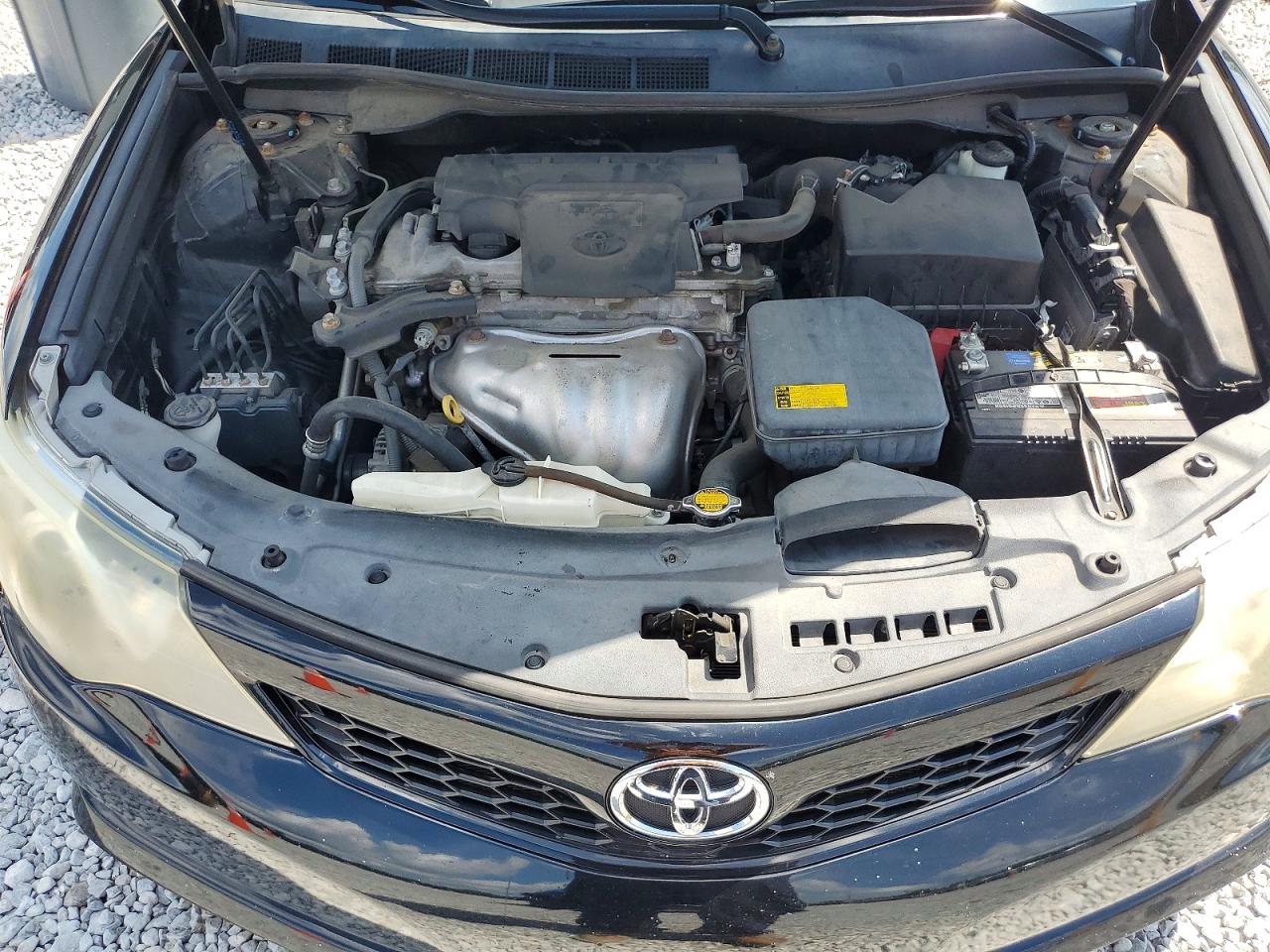 2013 TOYOTA CAMRY