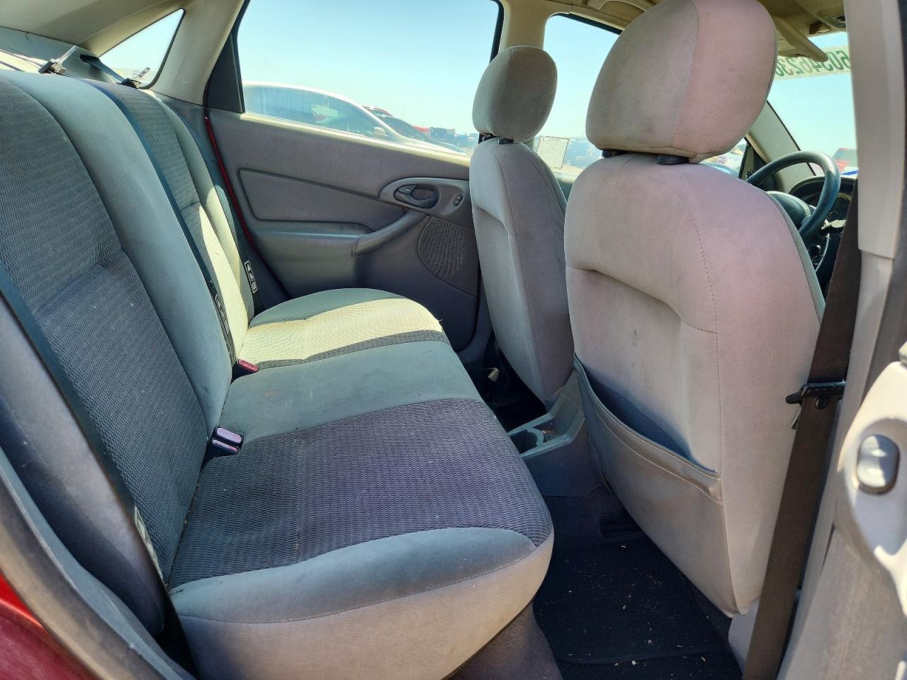2003 FORD FOCUS