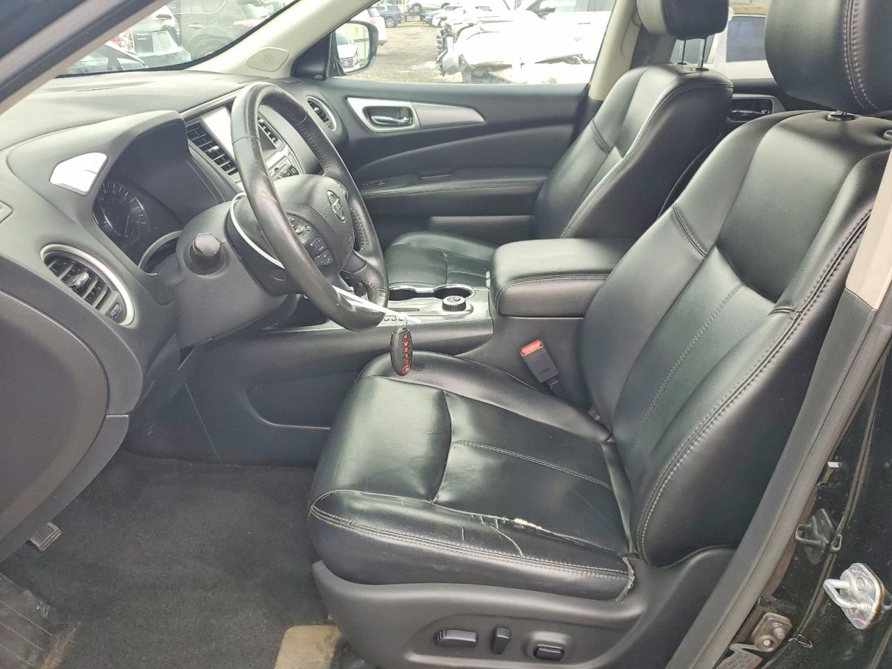 2017 NISSAN PATHFINDER
