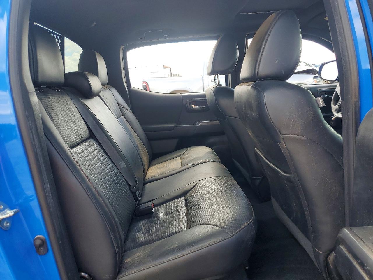 2019 TOYOTA TACOMA