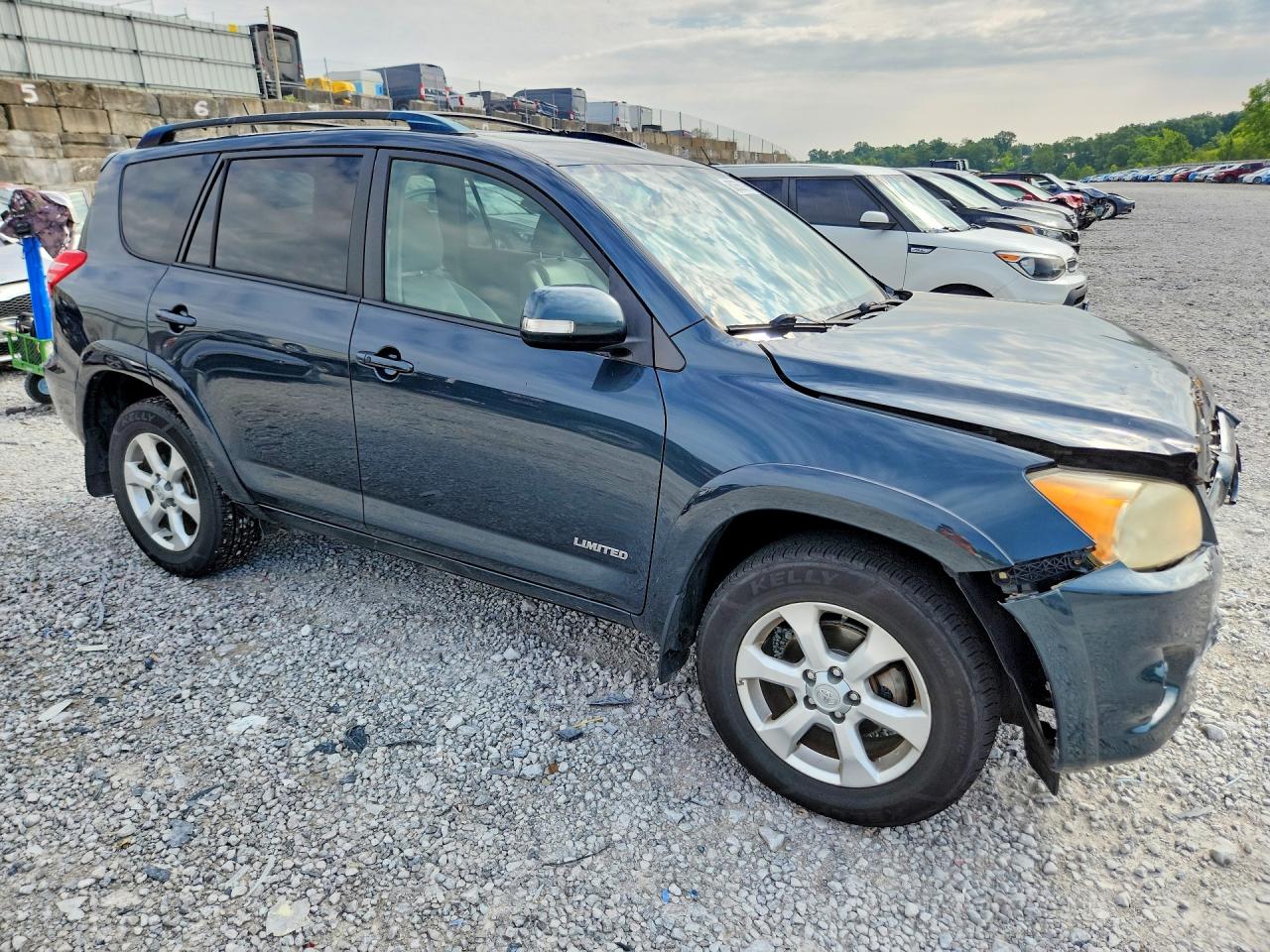 2010 TOYOTA RAV4