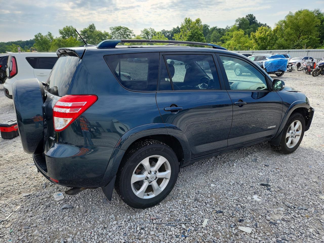 2010 TOYOTA RAV4
