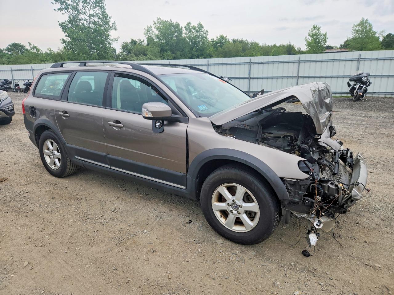 2008 VOLVO XC70