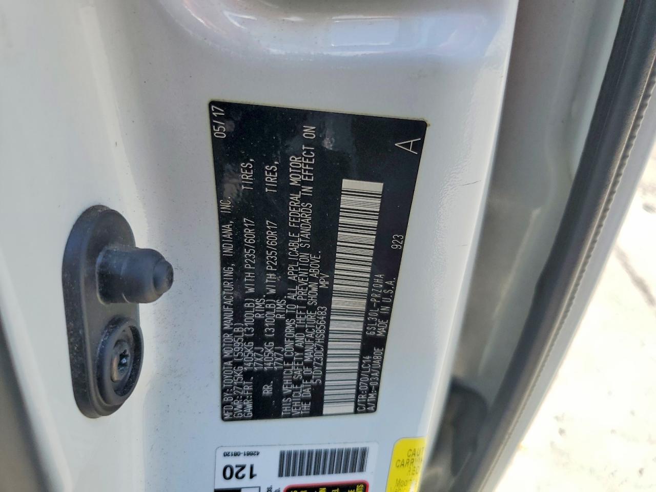 2017 TOYOTA SIENNA