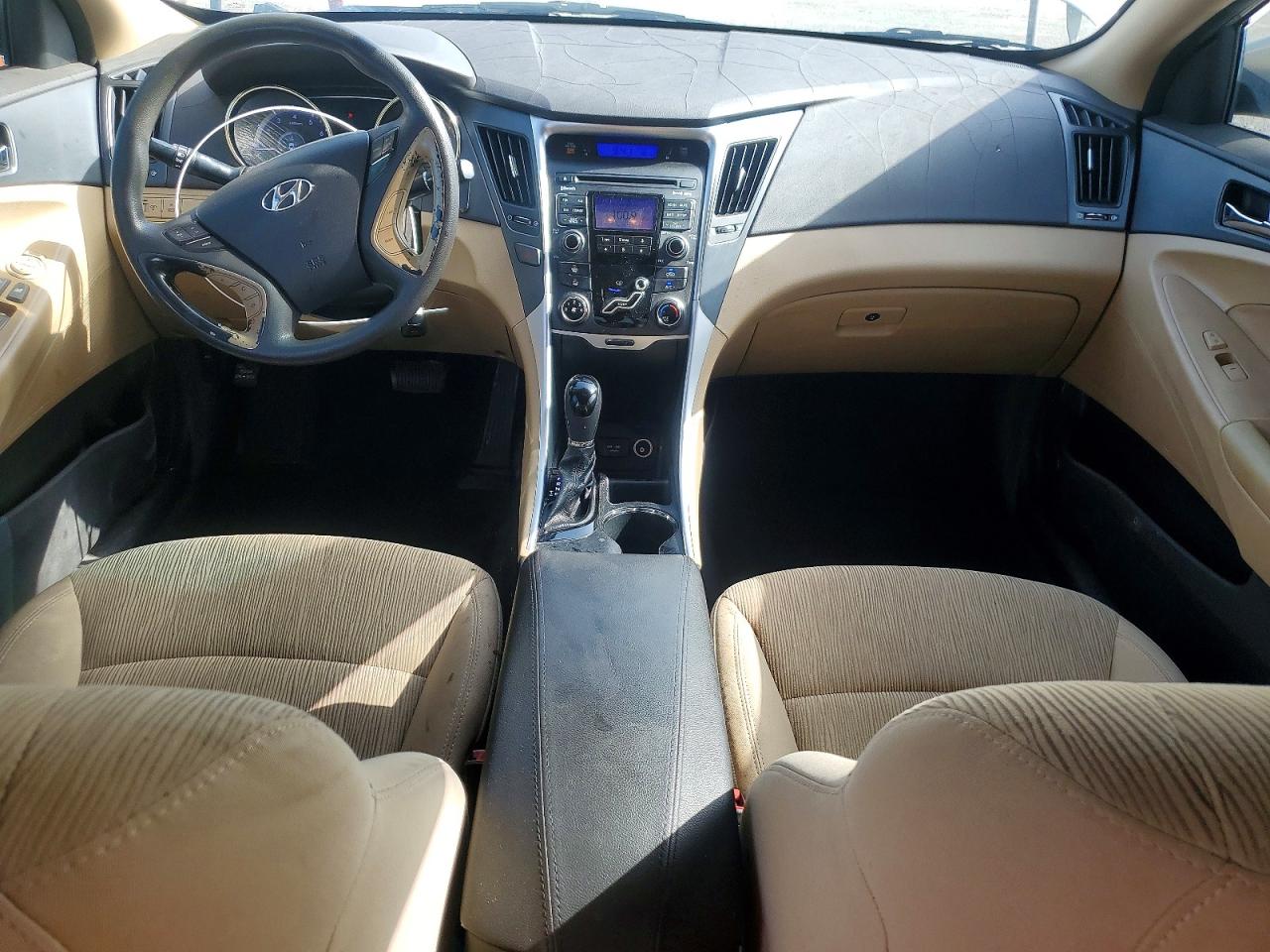 2011 HYUNDAI SONATA