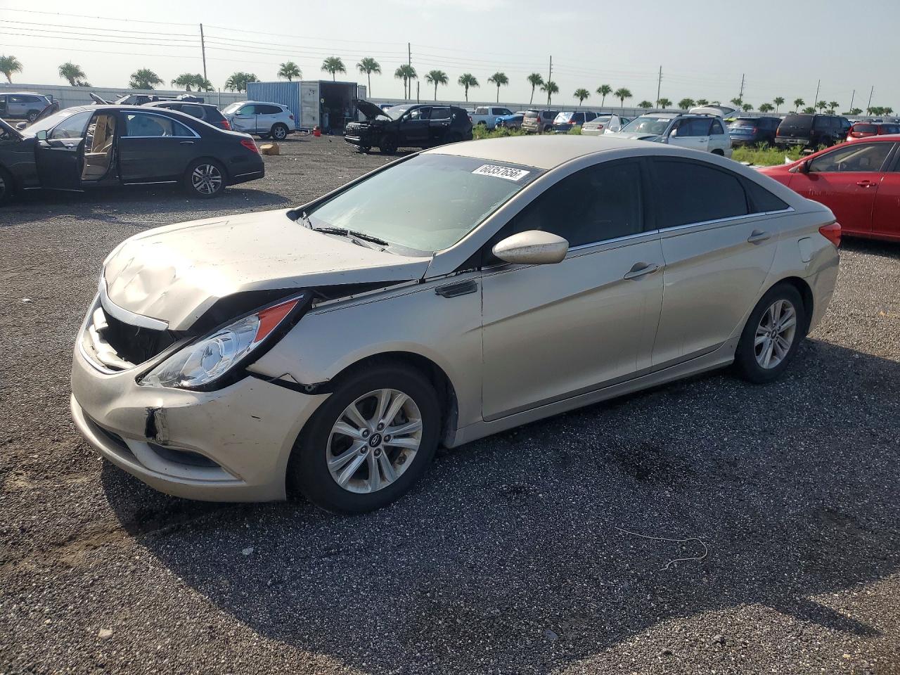 2011 HYUNDAI SONATA
