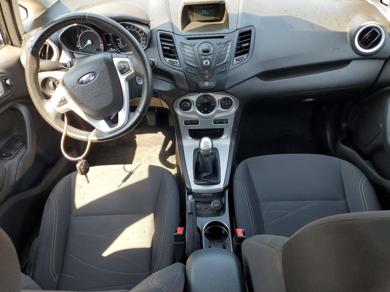 2015 FORD FIESTA