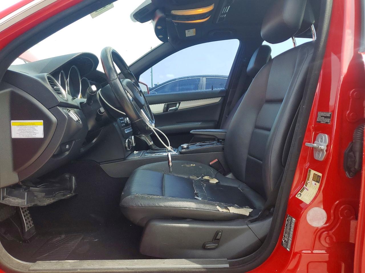 2013 MERCEDES-BENZ C-CLASS