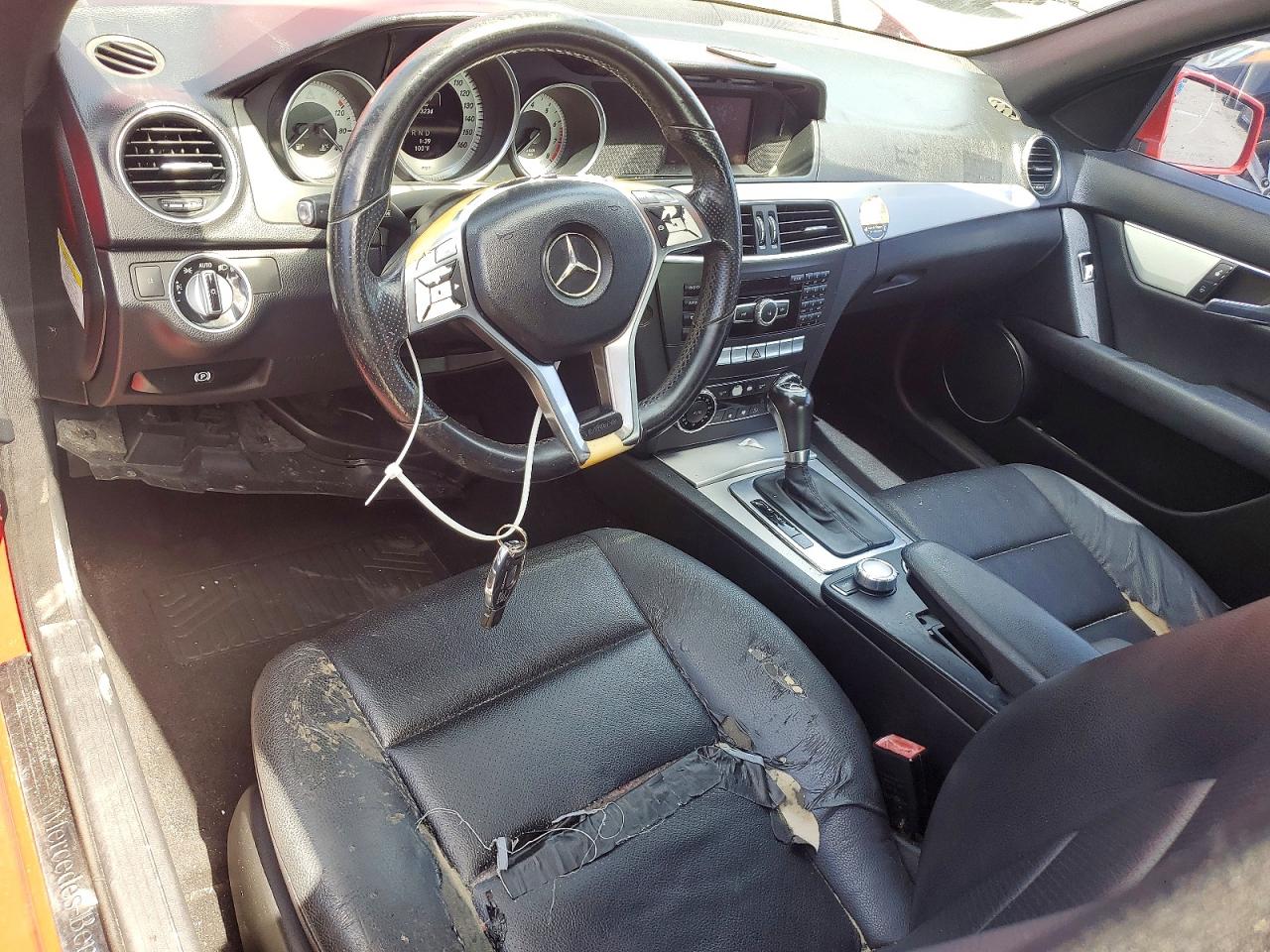 2013 MERCEDES-BENZ C-CLASS