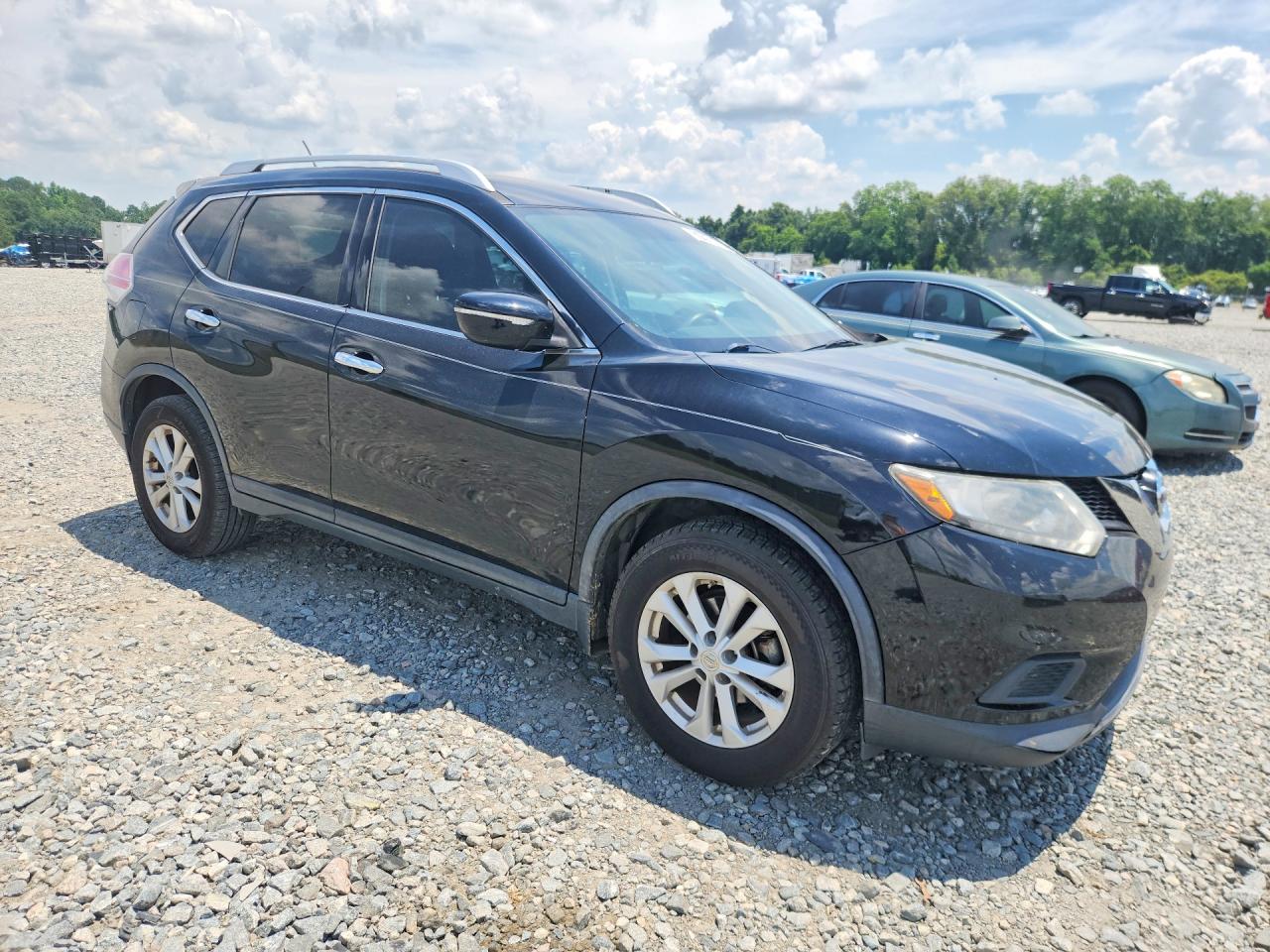 2015 NISSAN ROGUE