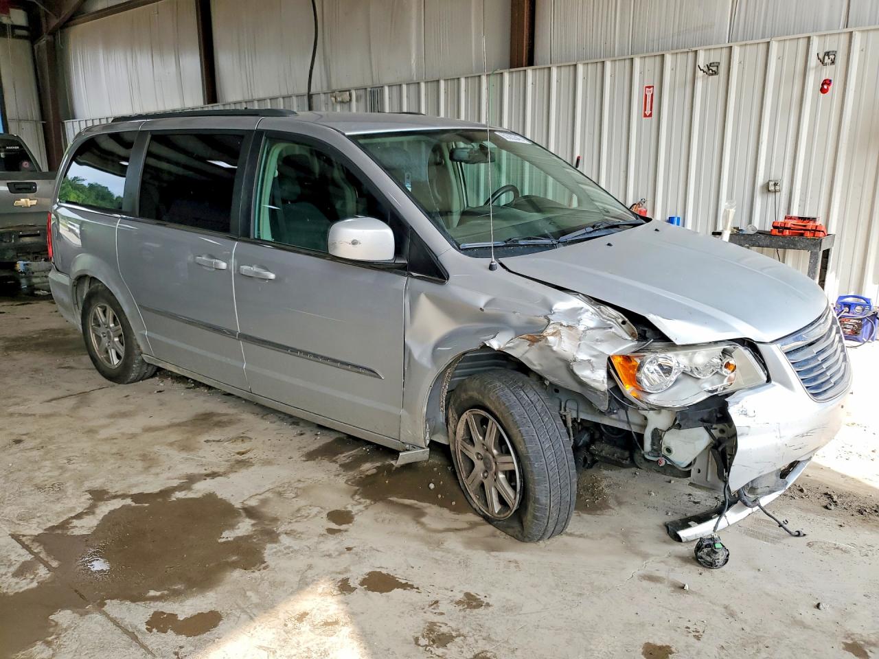 2012 CHRYSLER MINIVAN