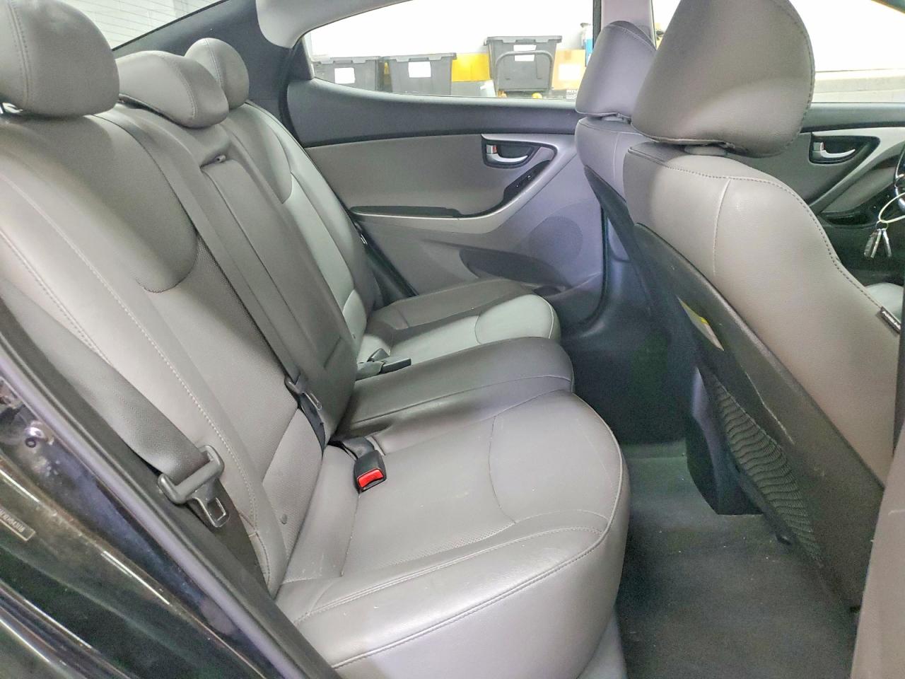 2014 HYUNDAI ELANTRA