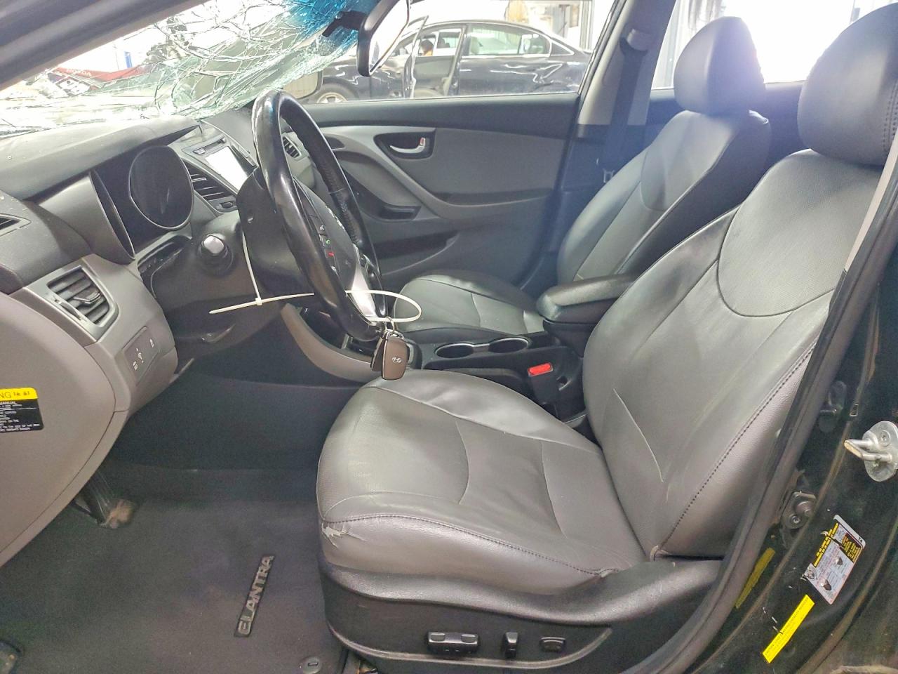 2014 HYUNDAI ELANTRA