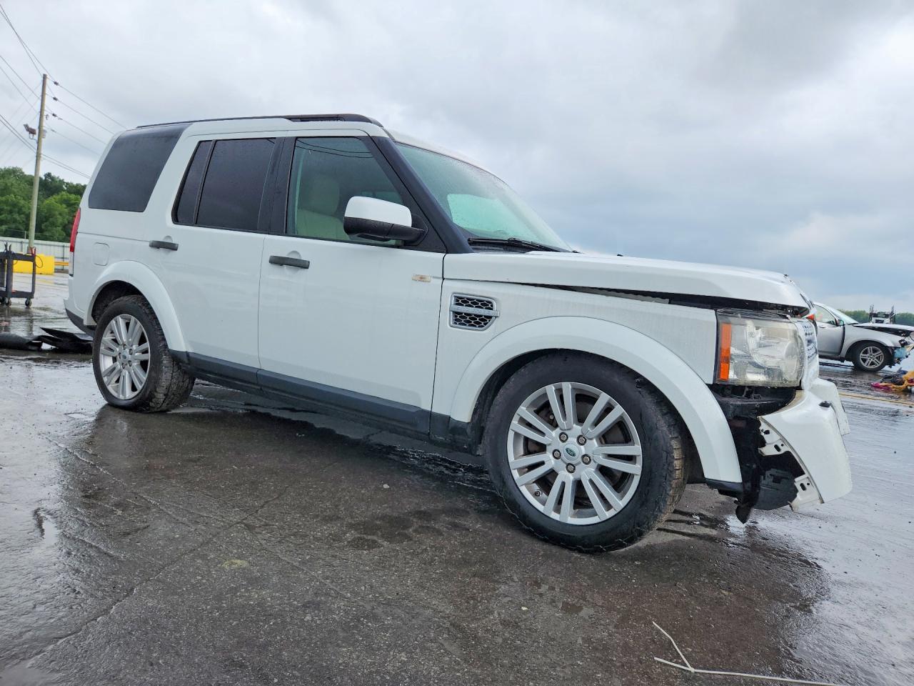 2011 L ROVER LR4