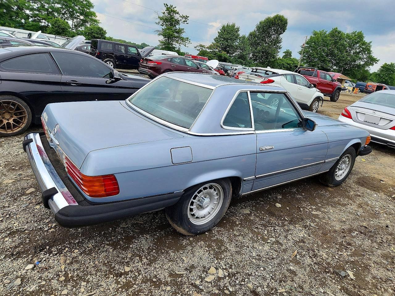 1984 MERCEDES-BENZ SL-CLASS