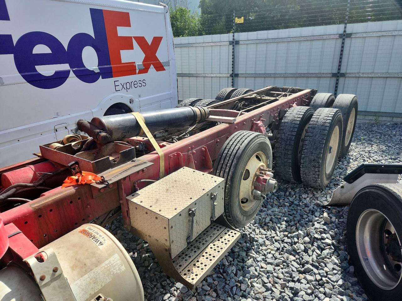 2000 FREIGHTLINER ALL OTHER