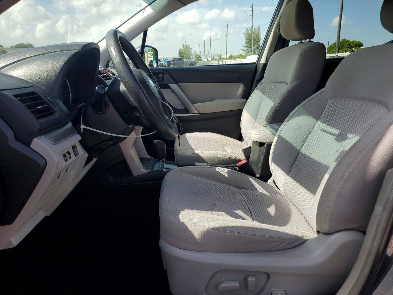 2015 SUBARU FORESTER