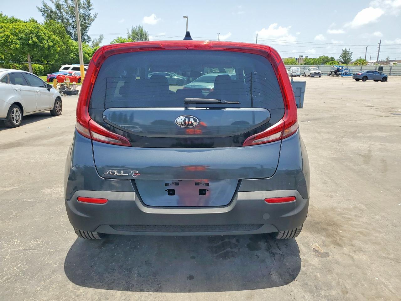2020 KIA SOUL