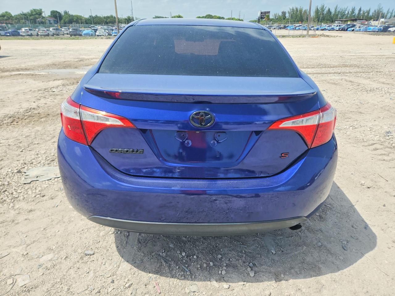 2015 TOYOTA COROLLA