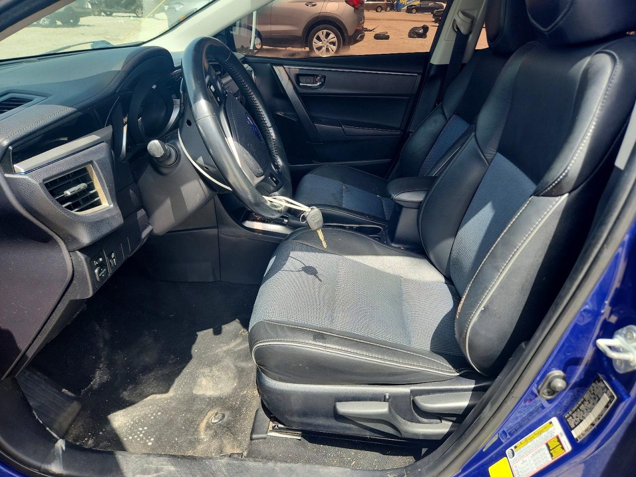2015 TOYOTA COROLLA