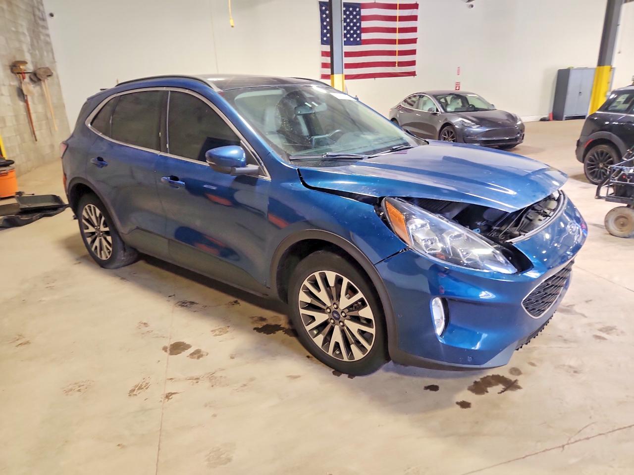2020 FORD ESCAPE
