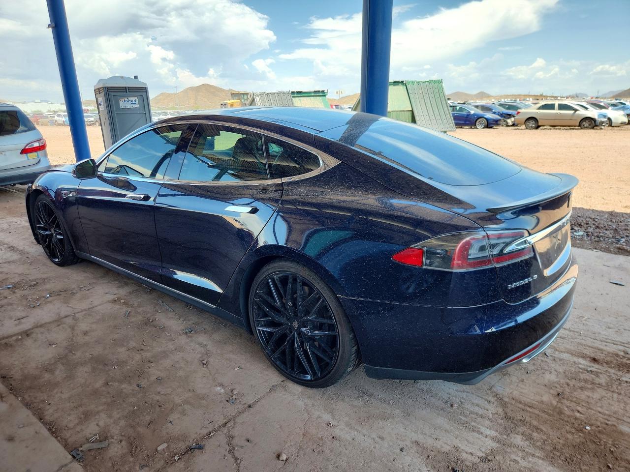 2013 TESLA MODEL S
