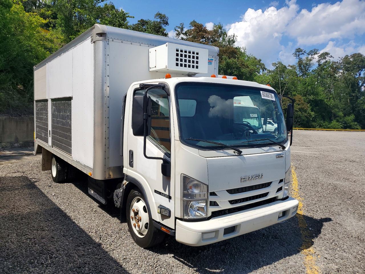 2016 ISUZU NQR