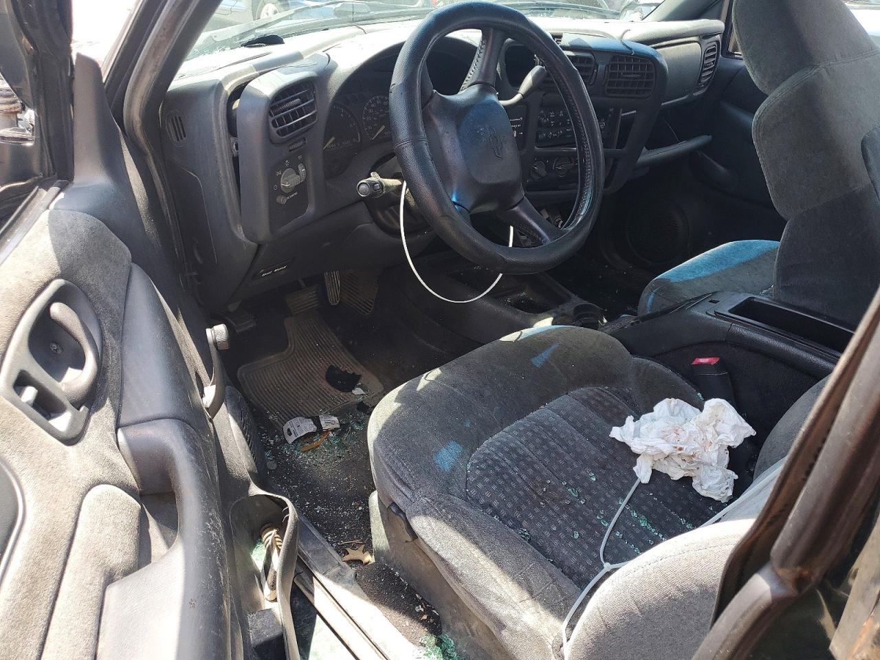 2001 CHEVROLET S10