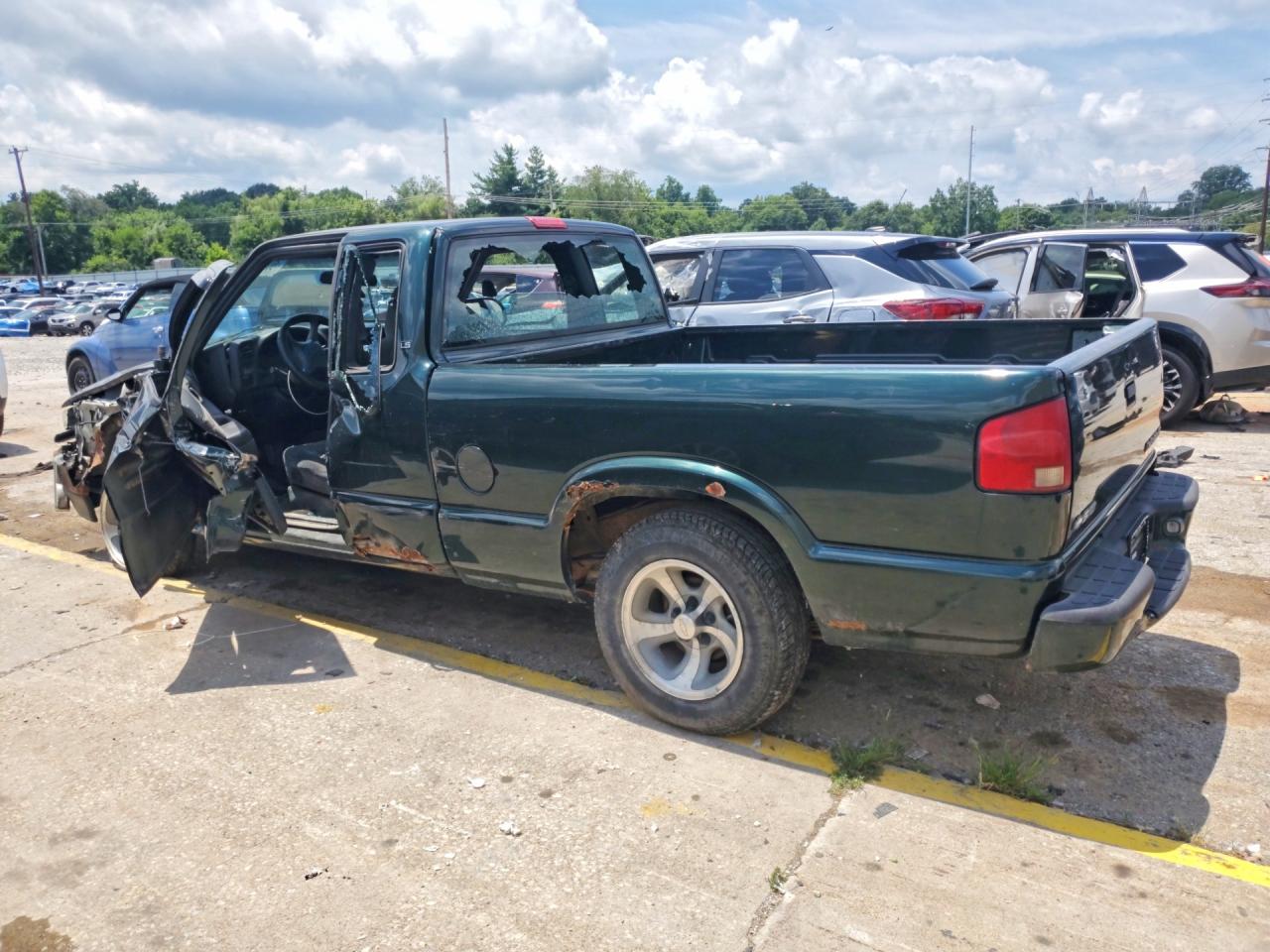 2001 CHEVROLET S10
