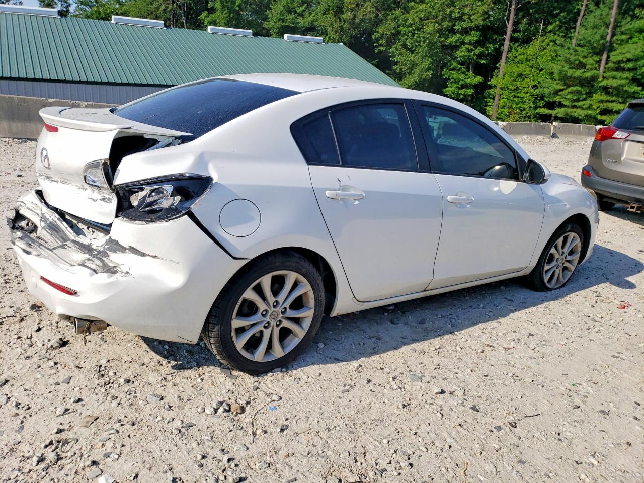 2011 MAZDA MAZDA3