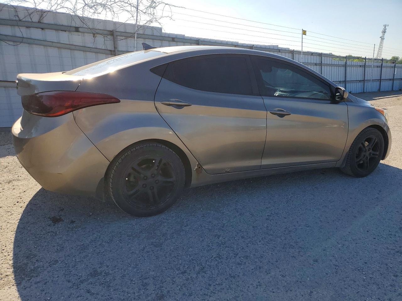 2012 HYUNDAI ELANTRA
