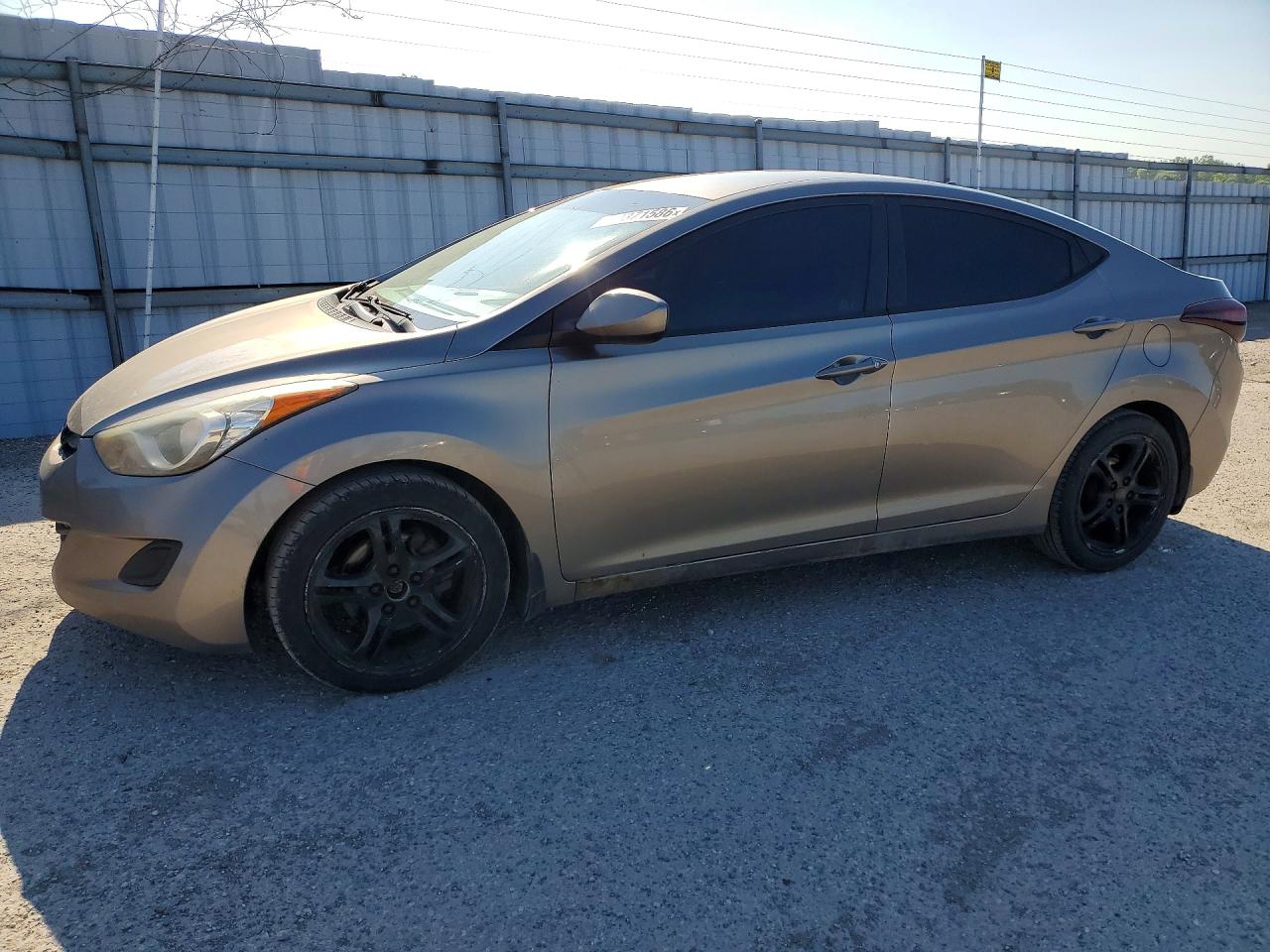 2012 HYUNDAI ELANTRA