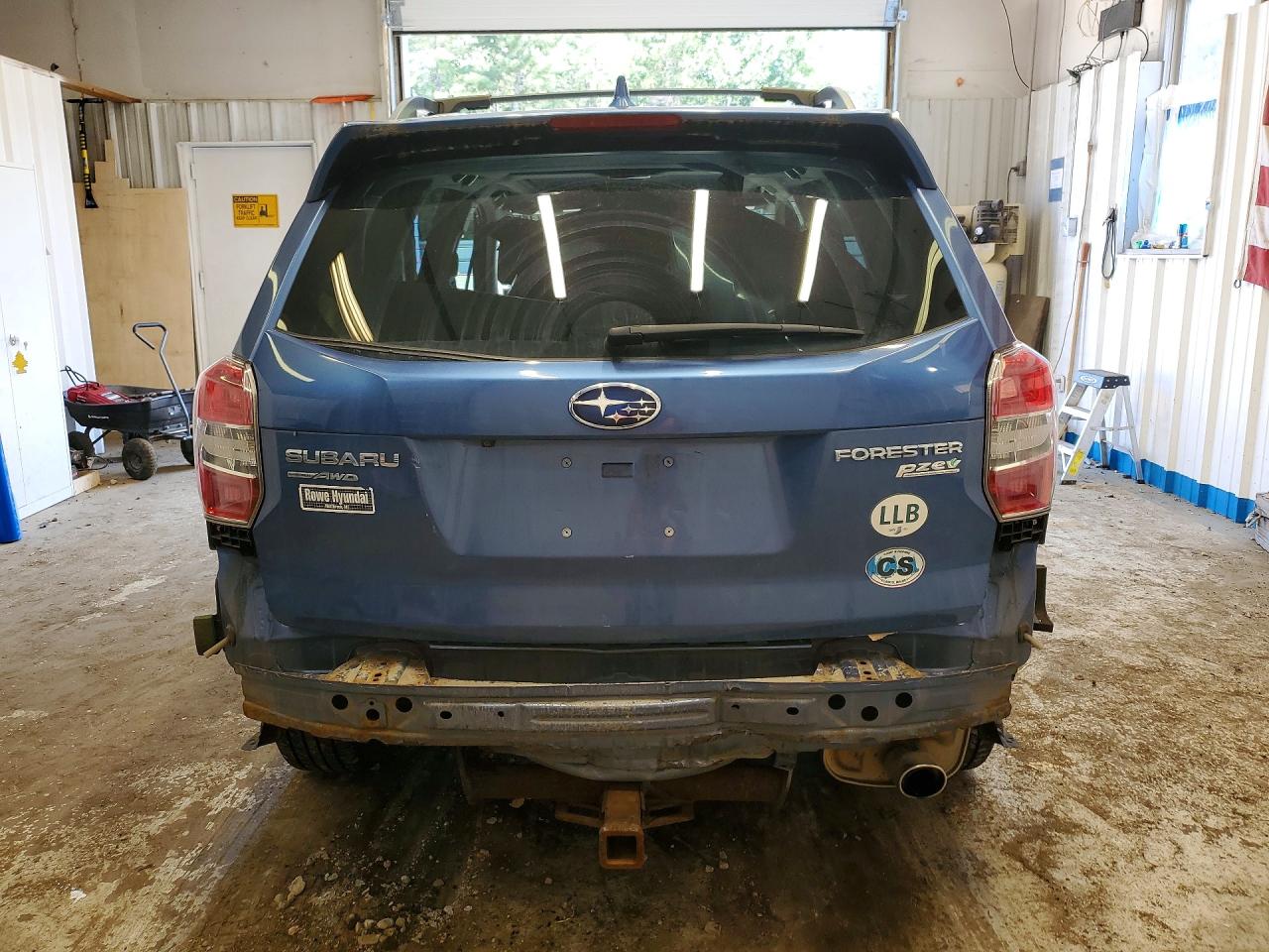 2016 SUBARU FORESTER