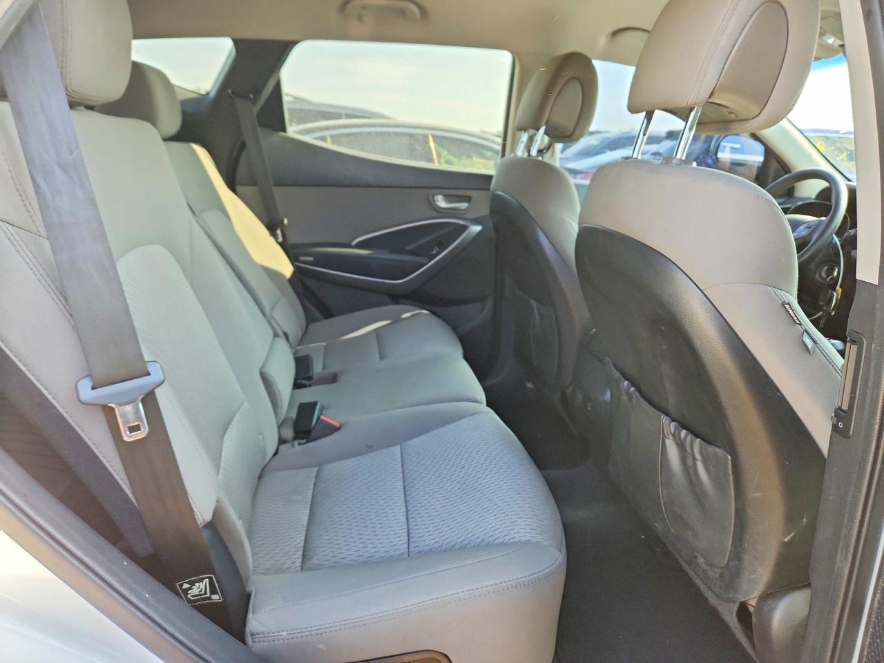 2016 HYUNDAI SANTA FE