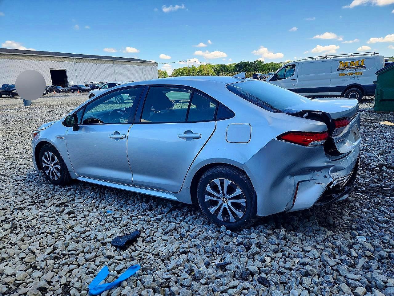 2021 TOYOTA COROLLA