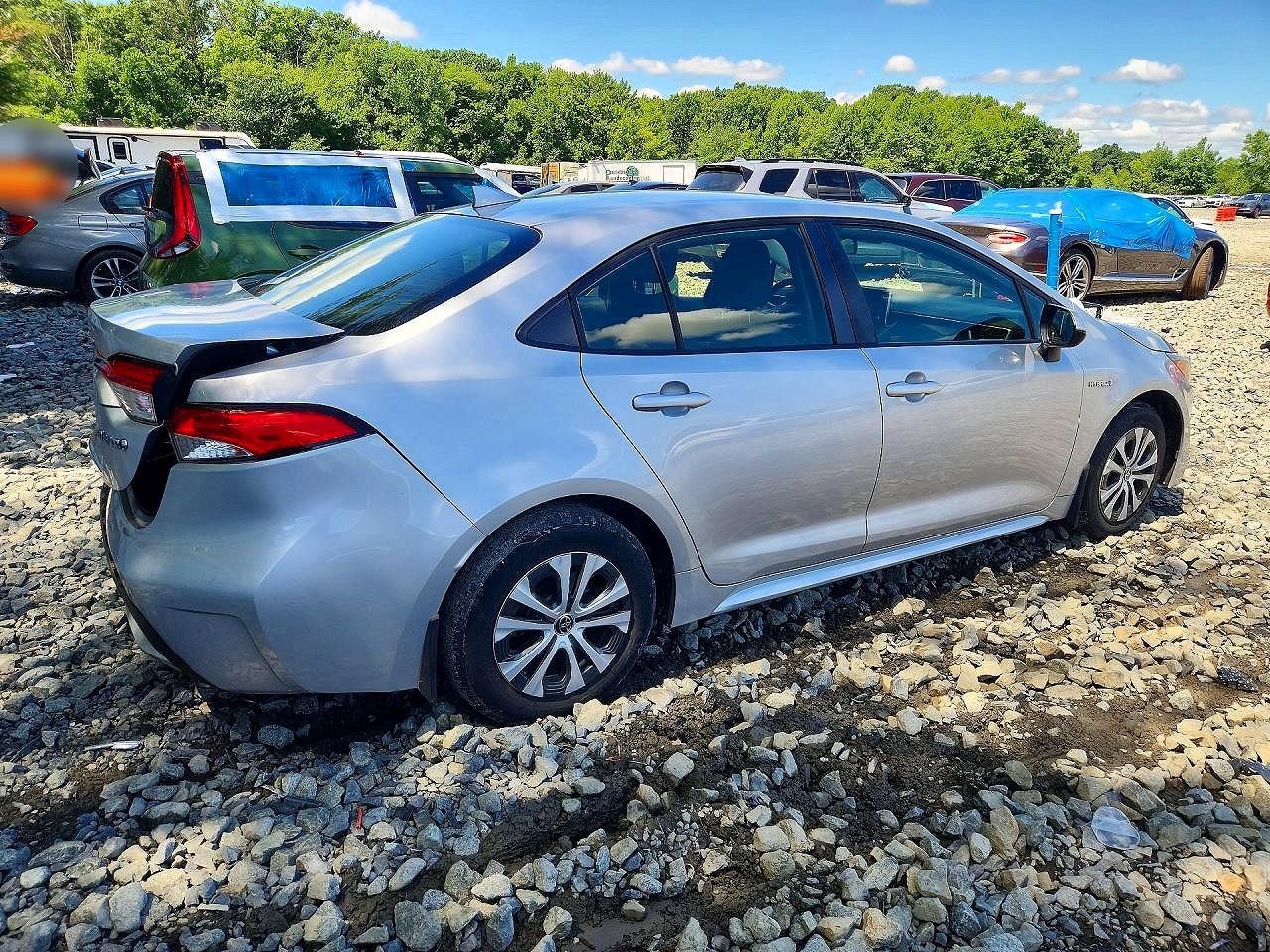 2021 TOYOTA COROLLA