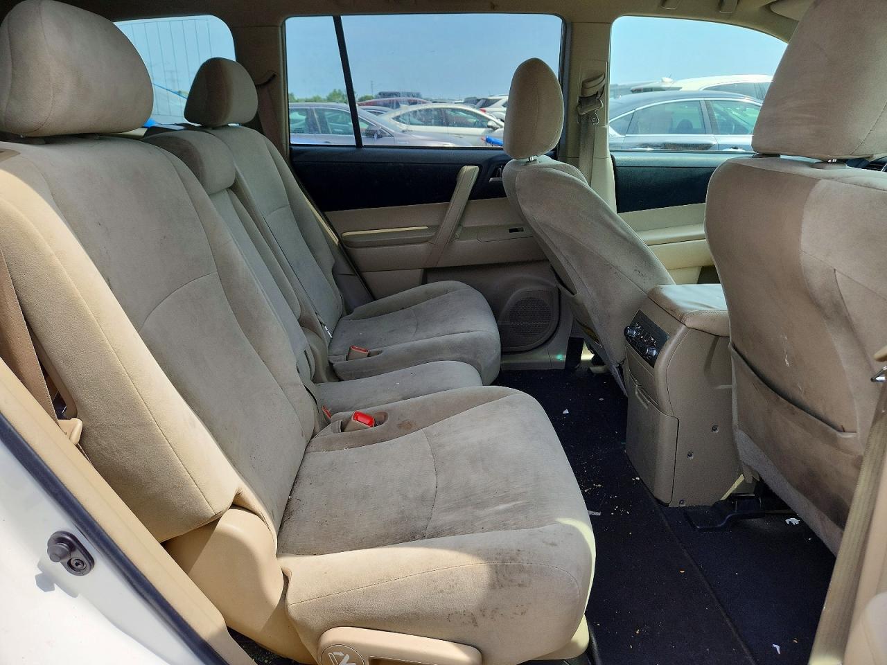 2012 TOYOTA HIGHLANDER