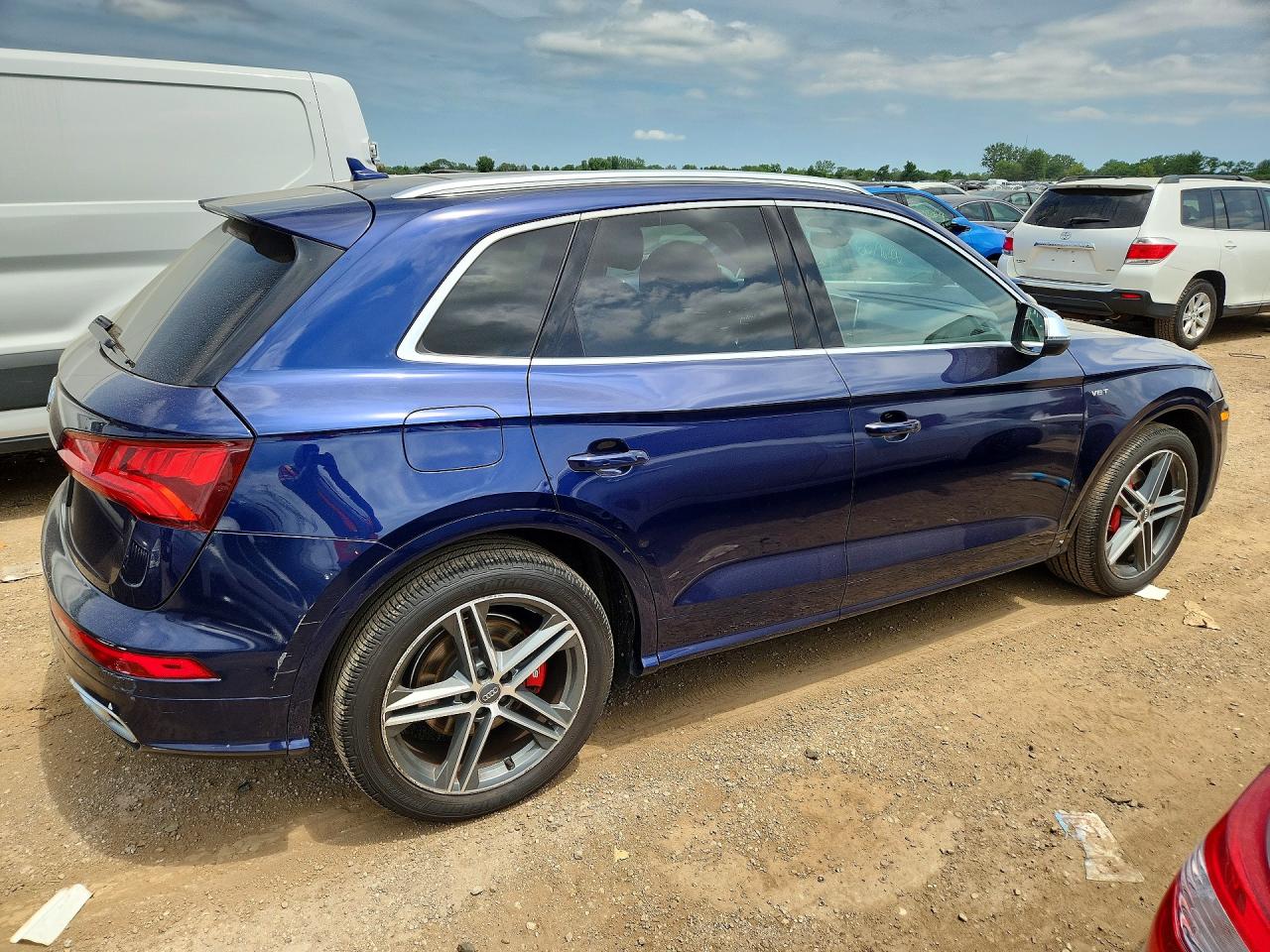 2018 AUDI SQ5
