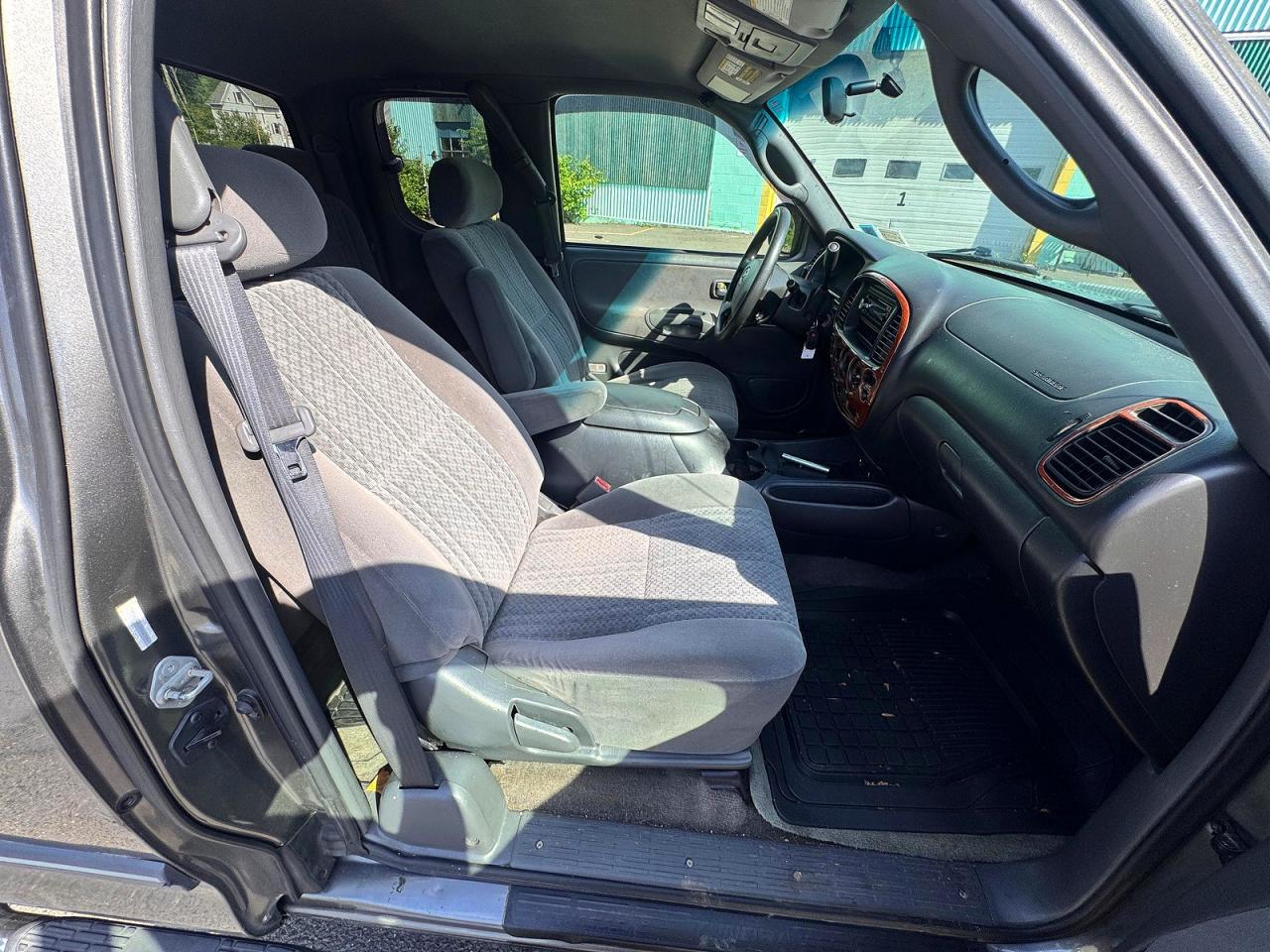 2003 TOYOTA TUNDRA