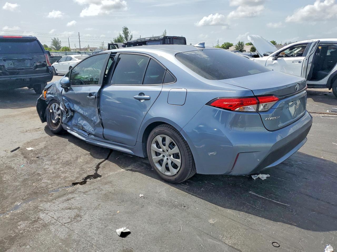 2020 TOYOTA COROLLA