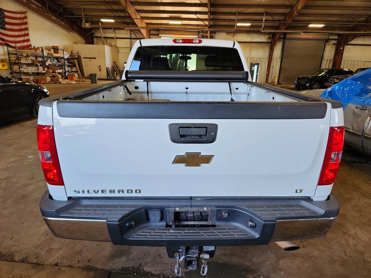 2011 CHEVROLET SILVERADO