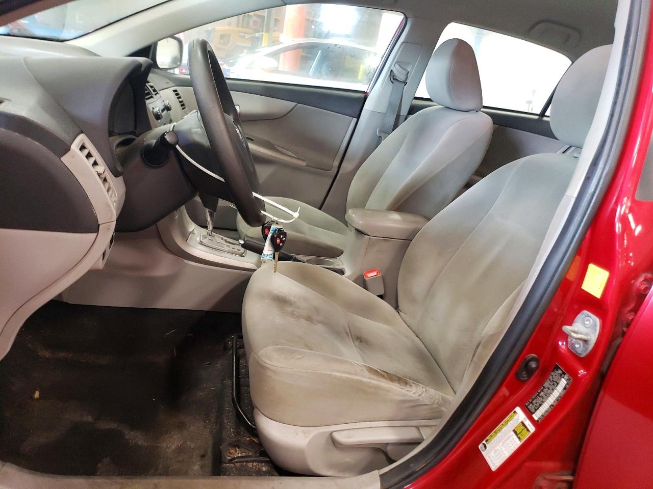 2011 TOYOTA COROLLA