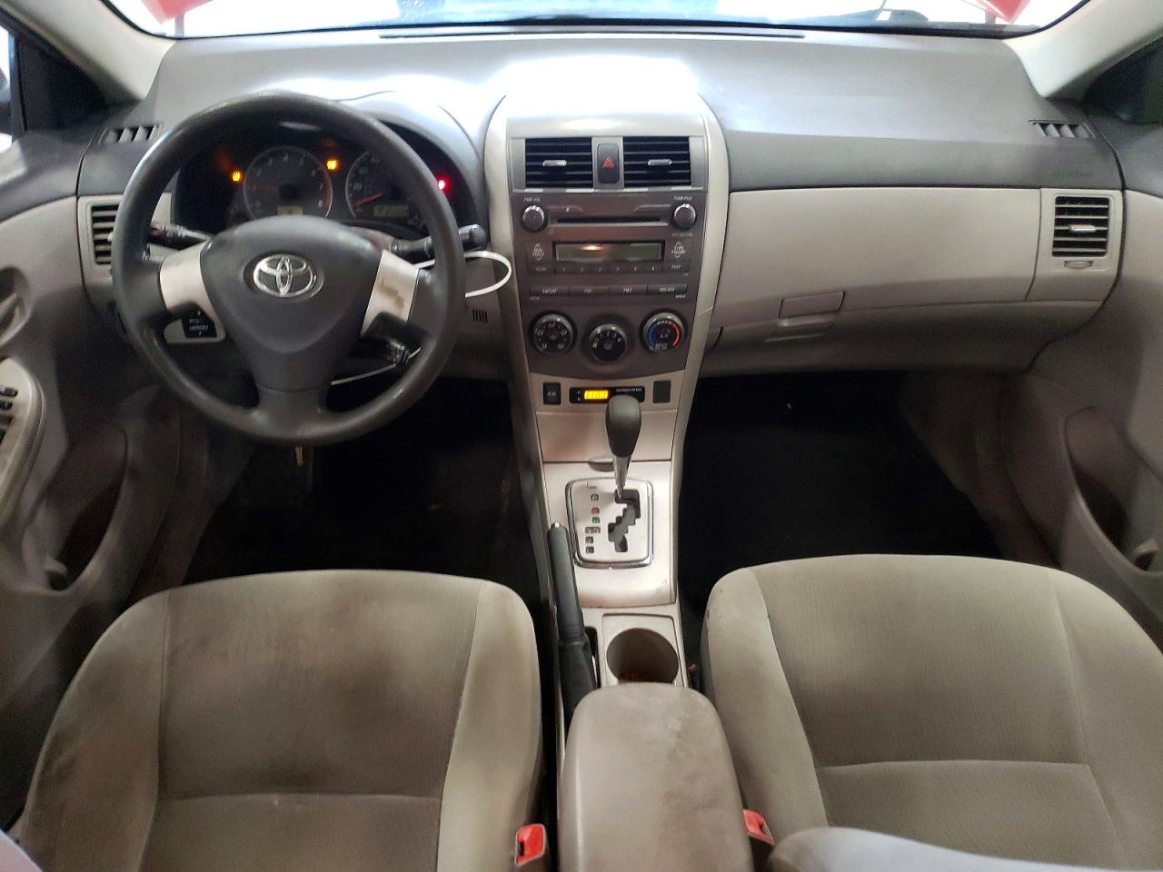 2011 TOYOTA COROLLA