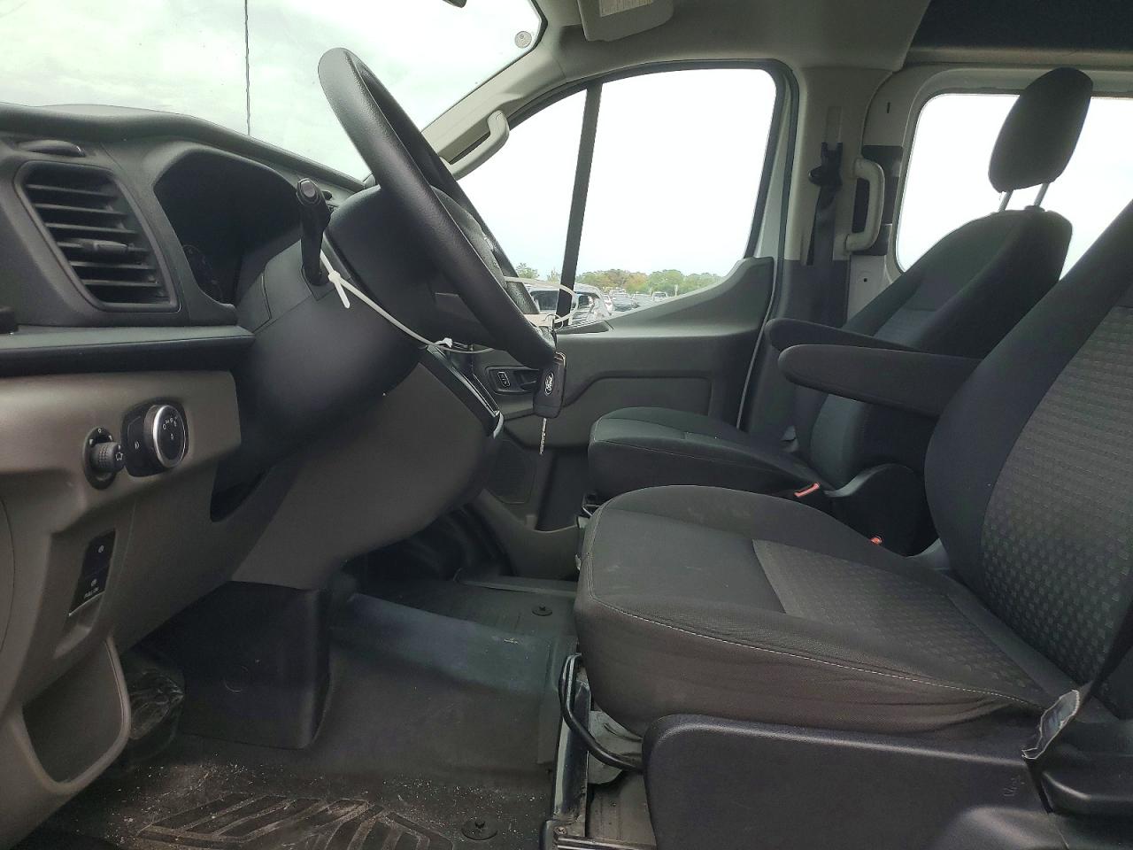 2023 FORD TRANSIT