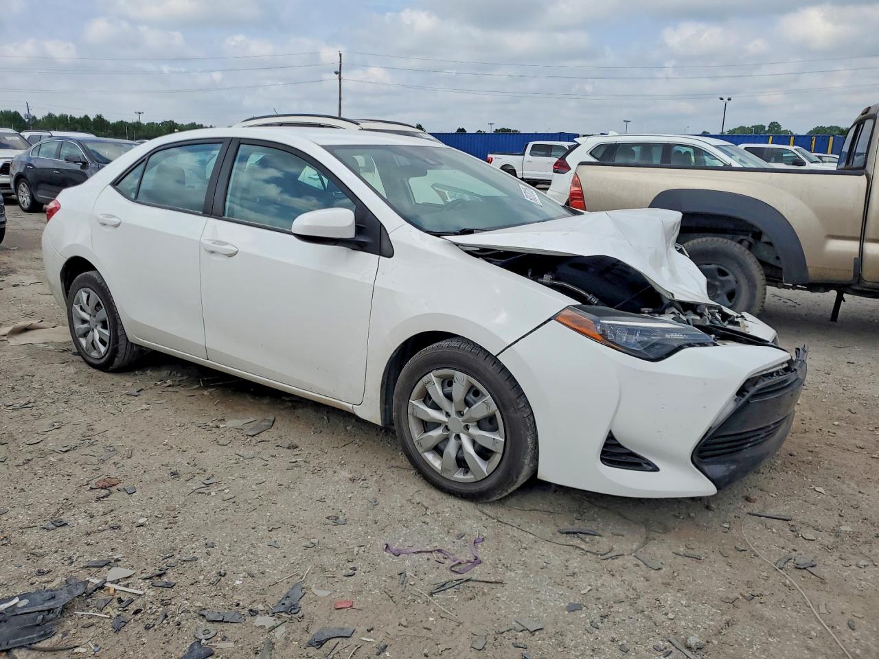 2018 TOYOTA COROLLA