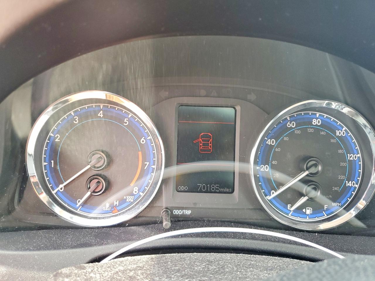 2018 TOYOTA COROLLA