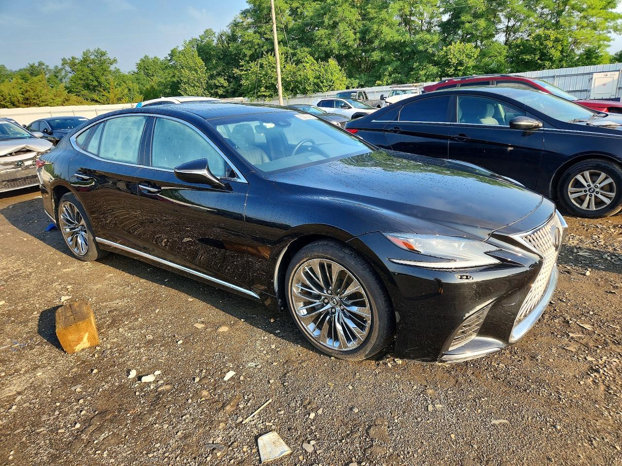 2018 LEXUS LS500