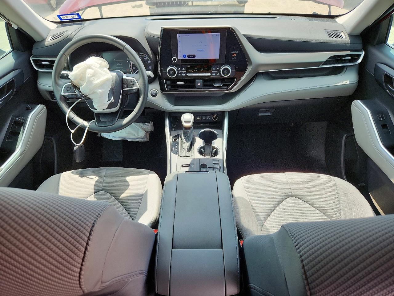2024 TOYOTA HIGHLANDER