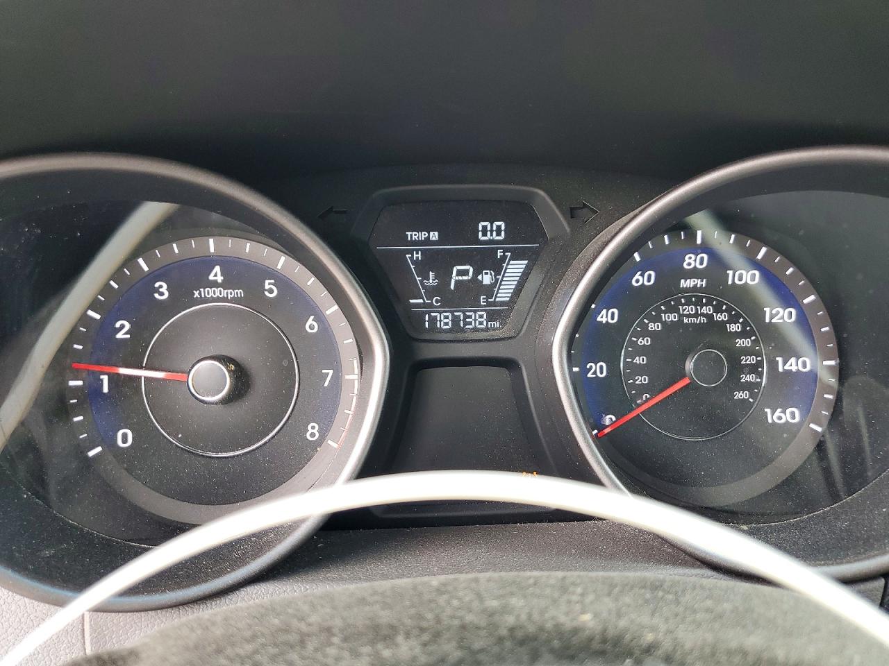 2014 HYUNDAI ELANTRA