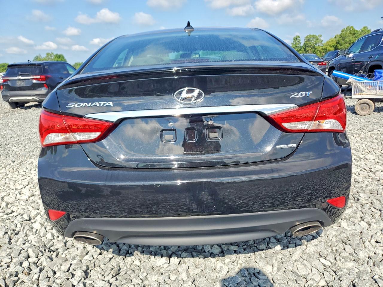 2014 HYUNDAI SONATA